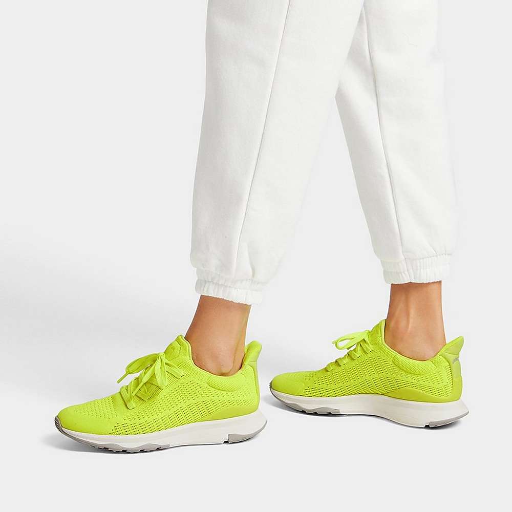 Baskets Fitflop VITAMIN FFX Neon Reflective Knit Sports Femme Jaune | ROH-017843