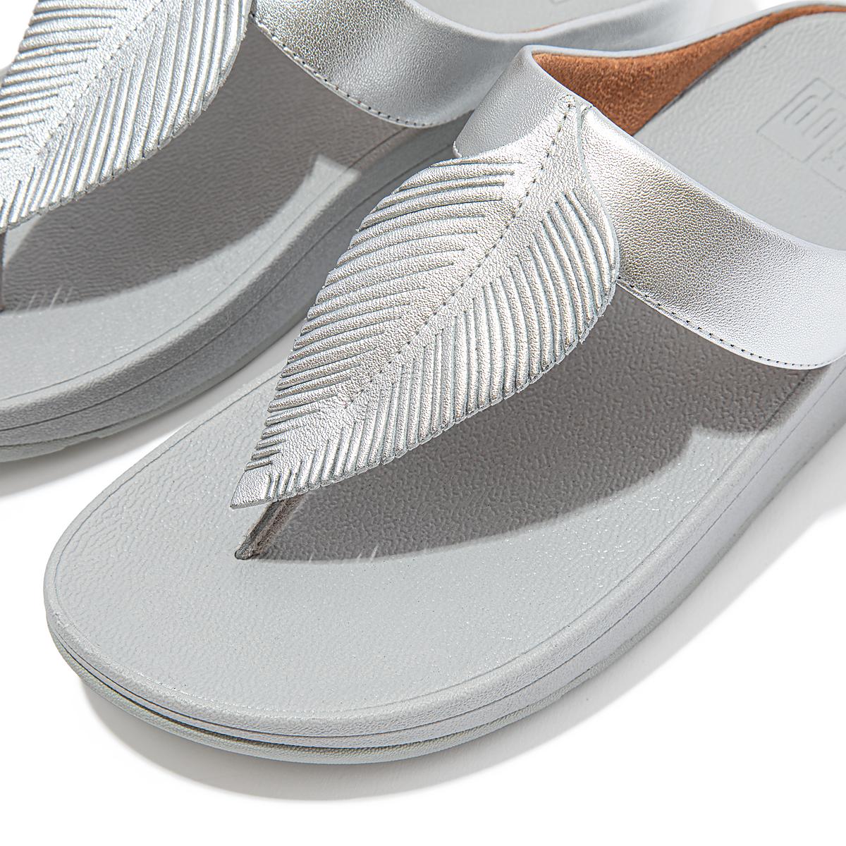 Sandales Fitflop FINO Feather Metallic Toe-Post Femme Argent | LEN-165382