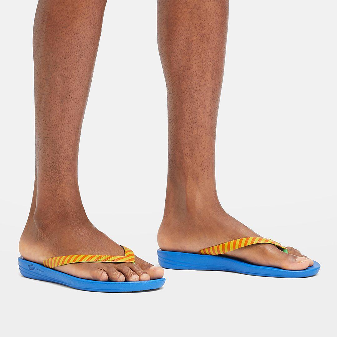 Tong Fitflop IQUSHION X Yinka Ilori Homme Jaune Rouge | QTO-820753